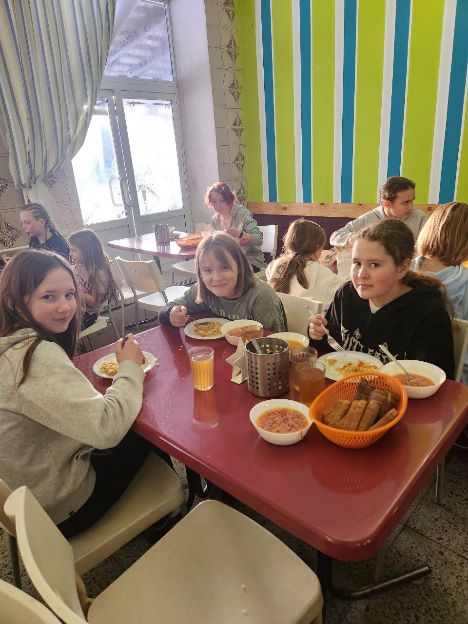 Кульбит – спортивный лагерь, Ленинградская обл., Выборгский р-н. Путевки в детский лагерь на 2026 год, фото питания 4