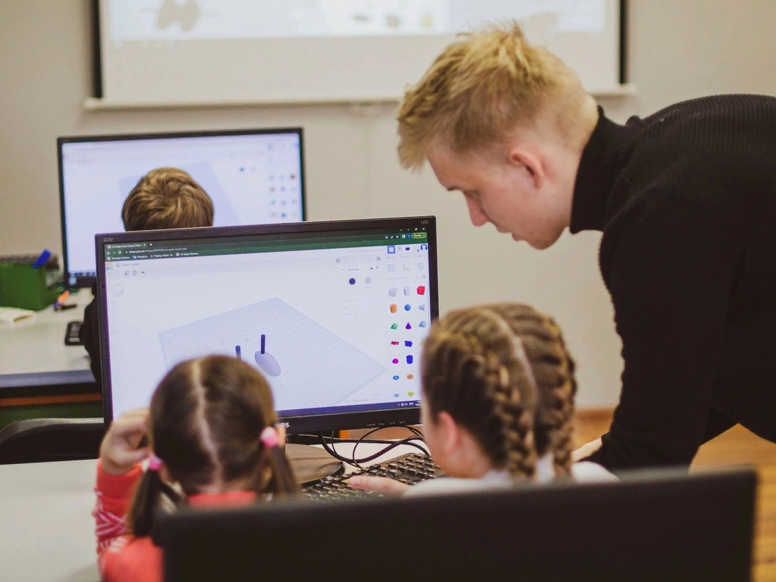 Компьютерная Академия TOP Новосибирск – детская программа, Новосибирск. Путевки на детские программы на 2026 год, фото программы 5