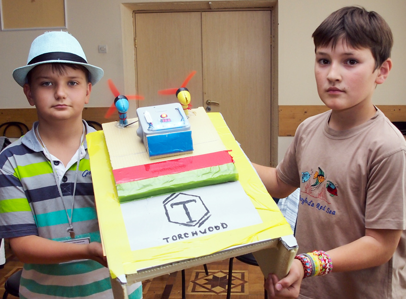 Робинзонада. Очевидное-невероятное – образовательный лагерь, Калужская обл., Жуковский р-н. Путевки в детский лагерь на 2026 год, фото программы 4