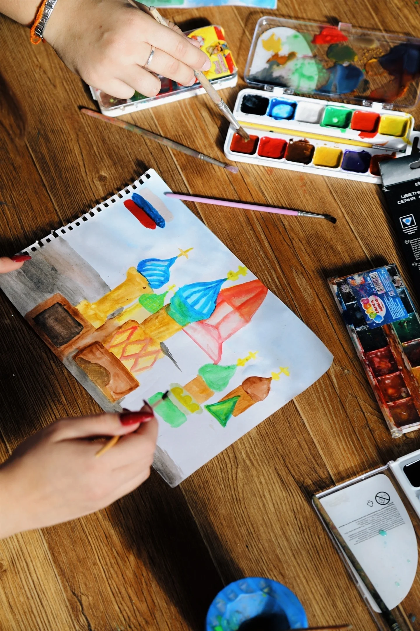 Страна Чудес в ДОЛ Жар-птица – языковой лагерь, Волгоградская обл., Городищенский р-н. Путевки в детский лагерь на 2026 год, фото программы 7