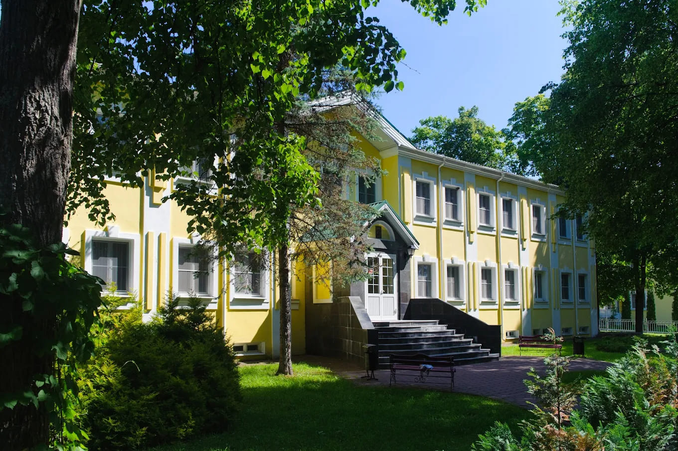 CODDY CAMP - программирование и дизайн – IT и математический лагерь, Калужская обл.. Путевки в детский лагерь на 2026 год, фото размещения 1