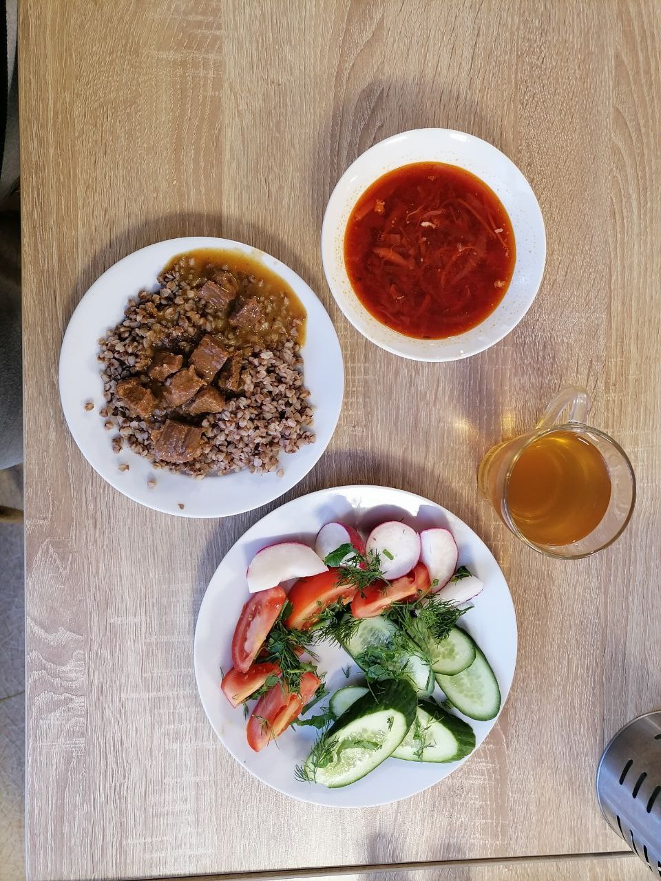 Конный лагерь Актив – спортивный лагерь, Ленинградская обл., Всеволожск. Путевки в детский лагерь на 2026 год, фото питания 1