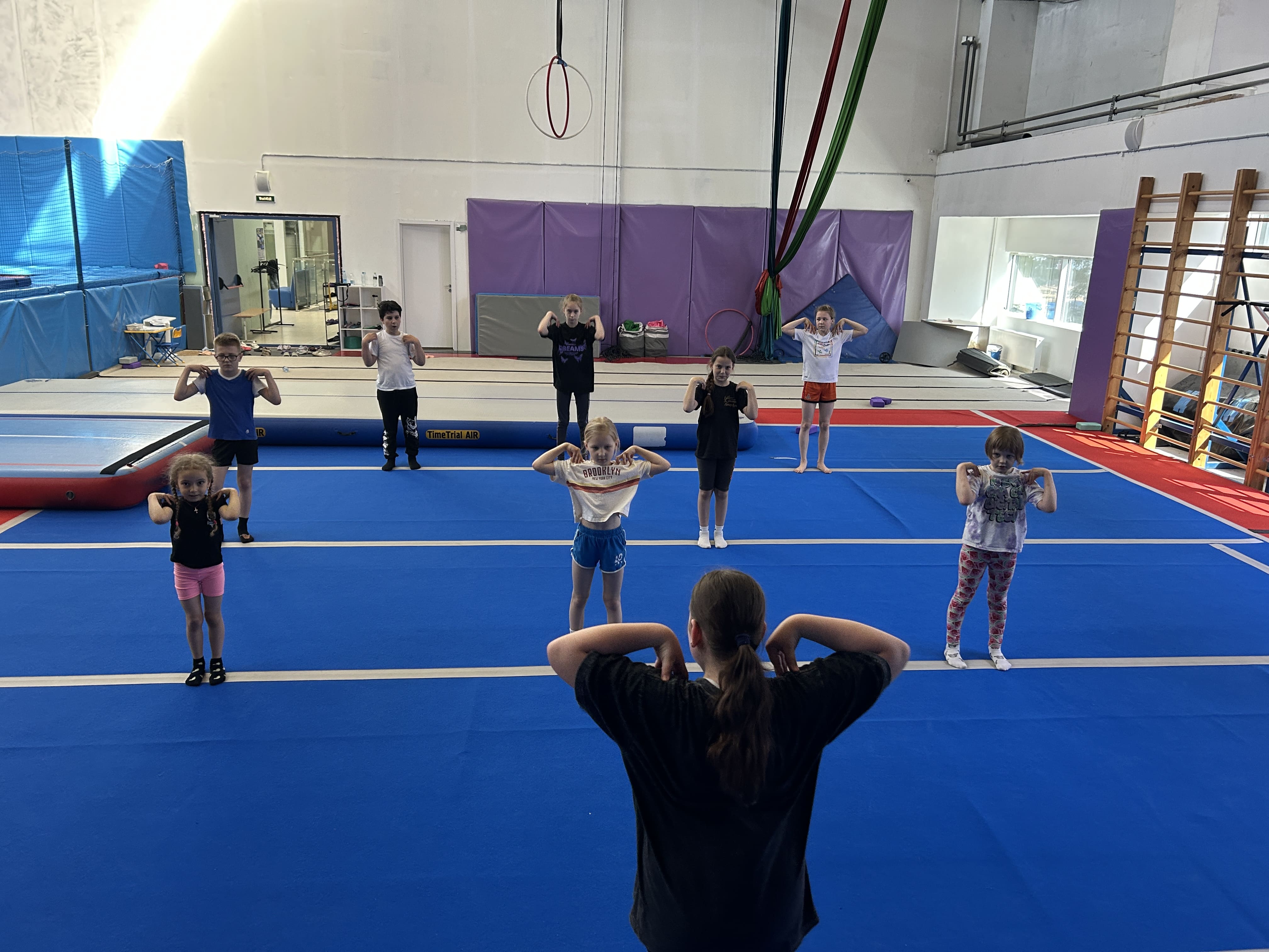 «Городской лагерь Эндорфин Gym», Санкт-Петербург, м. Ладожская – 4.