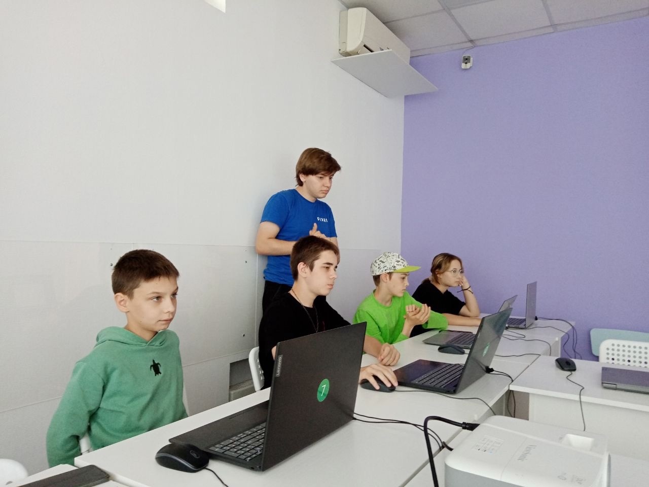 Дневной клуб Пиксель (ВАО) – городской лагерь, Москва, 2 филиала. Путевки в детский лагерь на 2024 год, фото программы 12