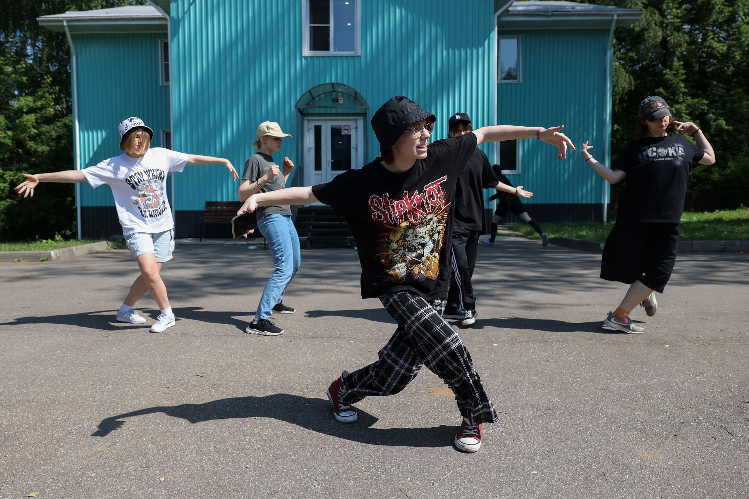 Аплодисменты. Современная хореография – творческий лагерь, Москва, Шереметьево. Путевки в детский лагерь на 2024 год, фото программы 7