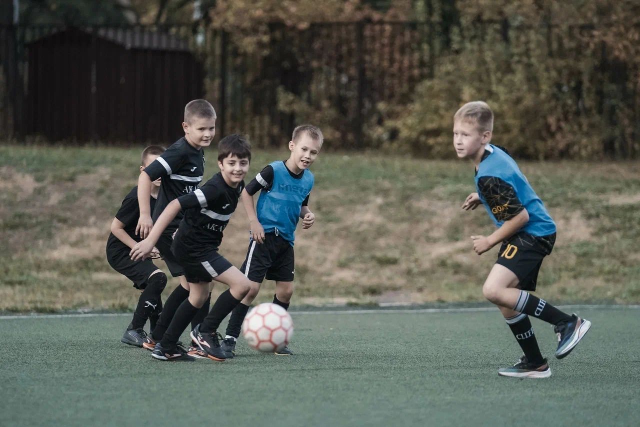 Школа Продвижения. Футбольный лагерь – городской лагерь, Москва. Путевки в детский лагерь на 2026 год, фото 7