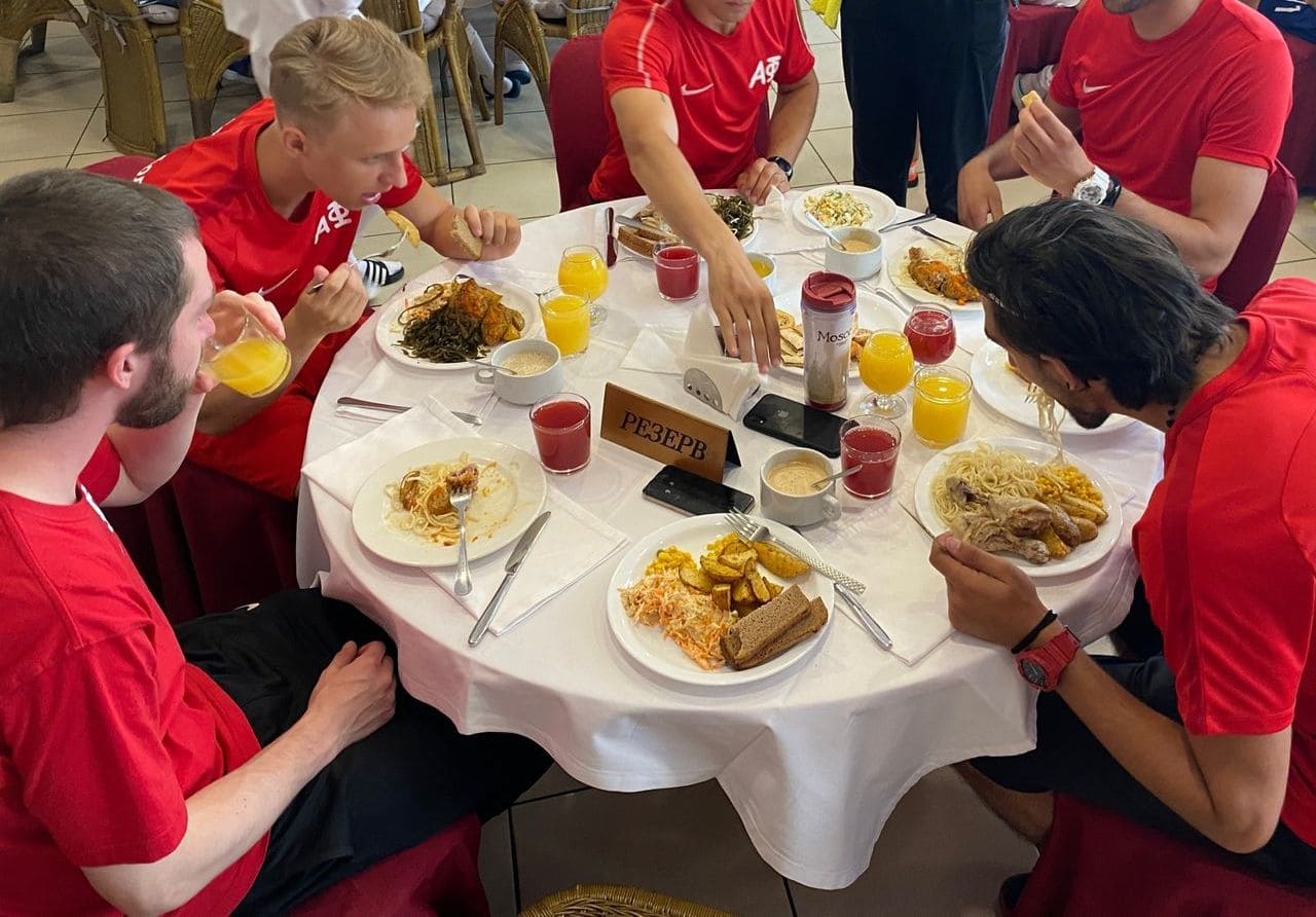 Азбука Плавания Сочи – спортивный лагерь, Краснодарский край, Сириус. Путевки в детский лагерь на 2026 год, фото питания 2