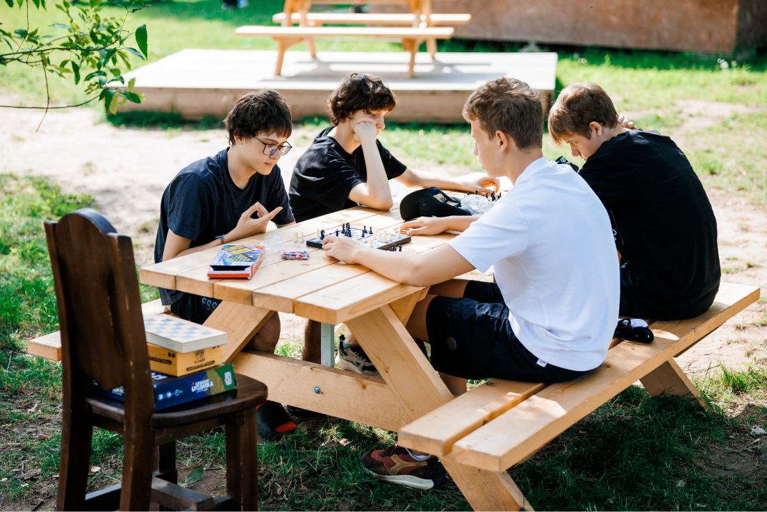 Oxford Camp Амакс 4* Classic – языковой лагерь, Московская обл., Истринский р-н. Путевки в детский лагерь на 2026 год, фото программы 2