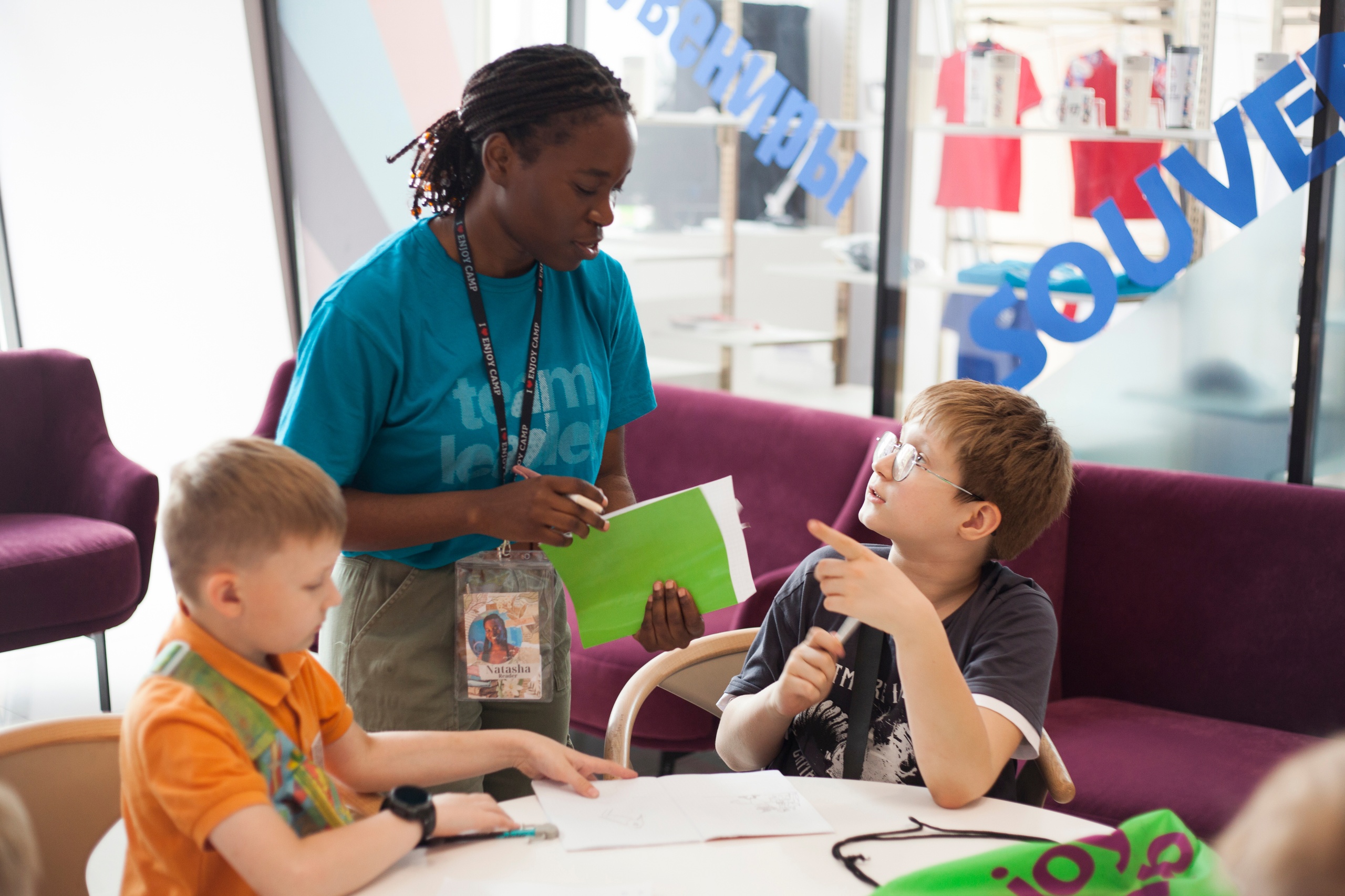 Enjoy Camp. English Жаворонки – языковой лагерь, Московская обл., Одинцово. Путевки в детский лагерь на 2026 год, фото обучения 9