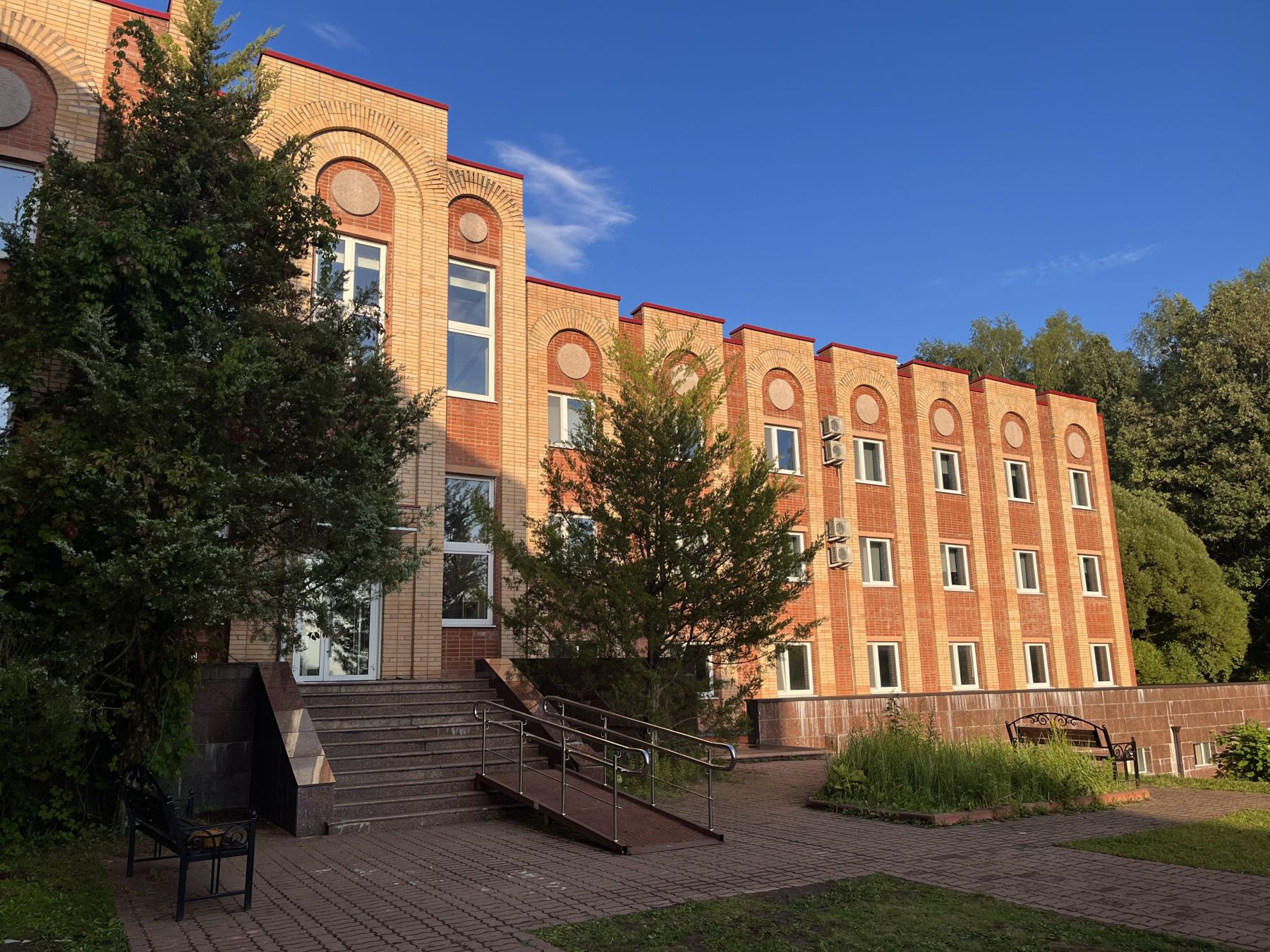 Лагерь Ëлка в Подмосковье, Мытищинский район – путевки на 2025 год, фото размещения 1