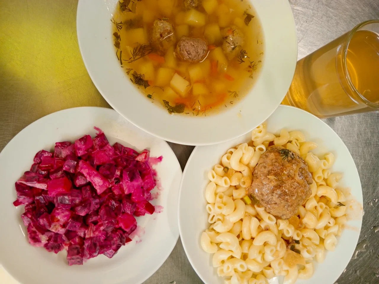 Баскетбольные сборы Stremlenie Camp Пушкино – спортивный лагерь, ​Московская обл., Пушкинский р-н. Путевки в детский лагерь на 2026 год, фото питания 2