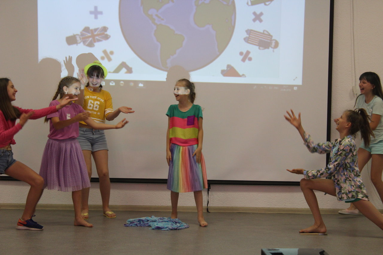 Музыка весны в ДЦ Жар-птица – языковой лагерь, Волгоградская обл., Городищенский р-н. Путевки в детский лагерь на 2026 год, фото программы 4