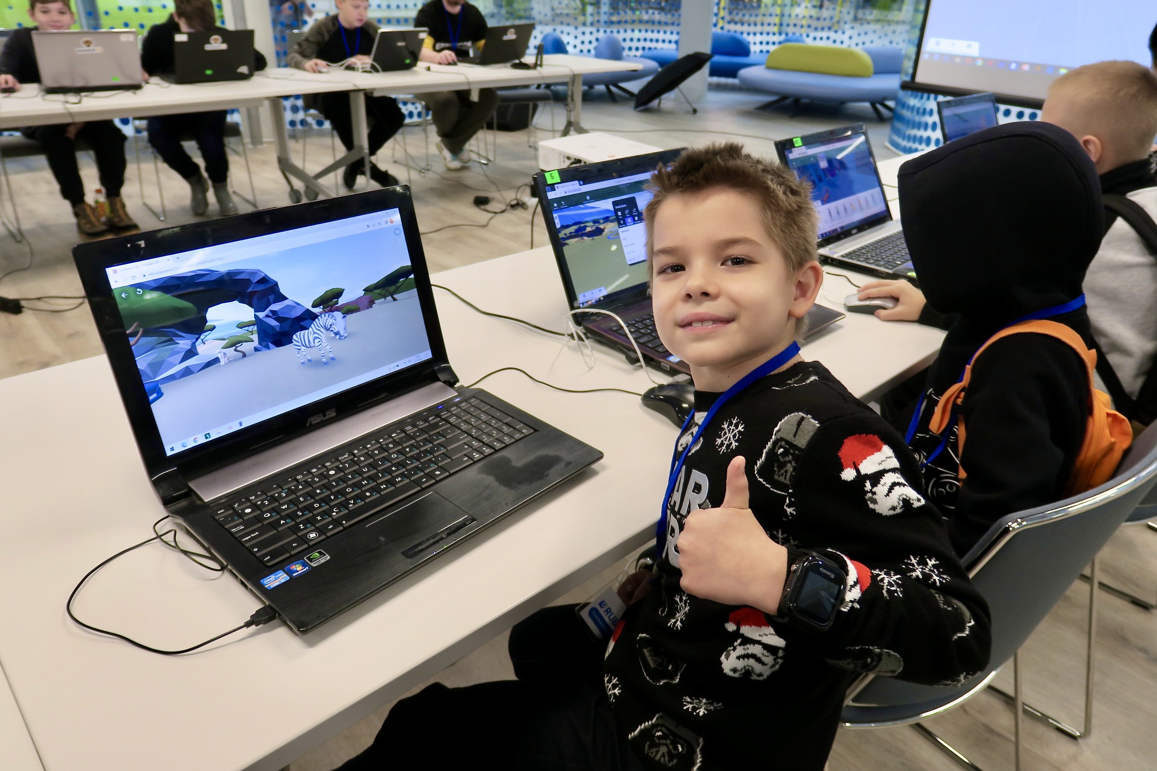 IT-каникулы в Сколково Технопарк. Компьютерная Академия КЛИК – городской лагерь, Москва, Сколково. Путевки в детский лагерь на 2026 год, фото 8