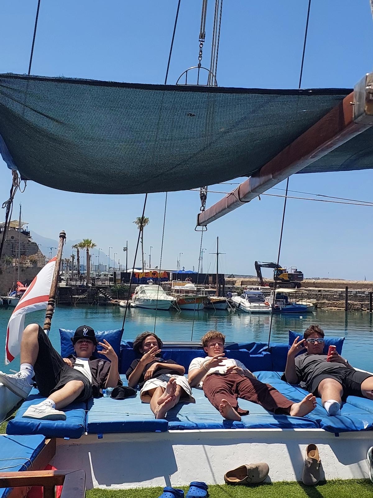 Триумф - Летняя школа EMU на Северном Кипре – языковой лагерь, Северный Кипр, Фамагуста. Путевки в детский лагерь на 2026 год, фото 12