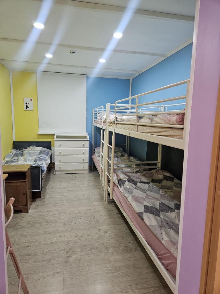 Хип-хоп Центр GEMINI – детская программа, Ленинградская обл., Гатчина. Путевки на детские программы на 2026 год, фото размещения 6