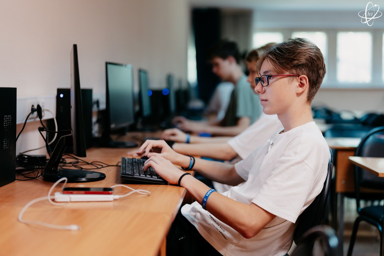 «Образовательный лагерь УНПК МФТИ», Московская обл., Солнечногорск – 2.