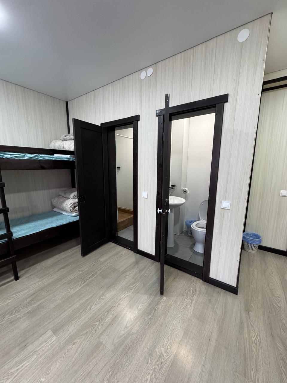 Лагерь Легенды Алтая – спортивный лагерь, Республика Алтай. Путевки в детский лагерь на 2026 год, фото размещения 4