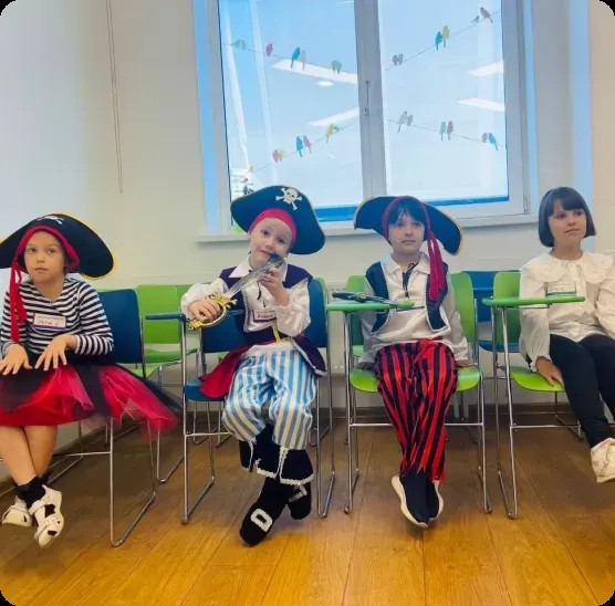 Клуб английского языка UFirst – детская программа, Новосибирск. Путевки на детские программы на 2026 год, фото 5