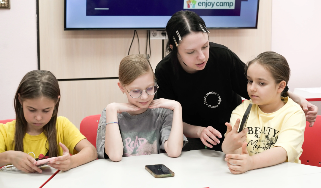 «Образовательный интенсив Enjoy AI Camp. Ёлочки», Московская обл., Домодедово – 4.