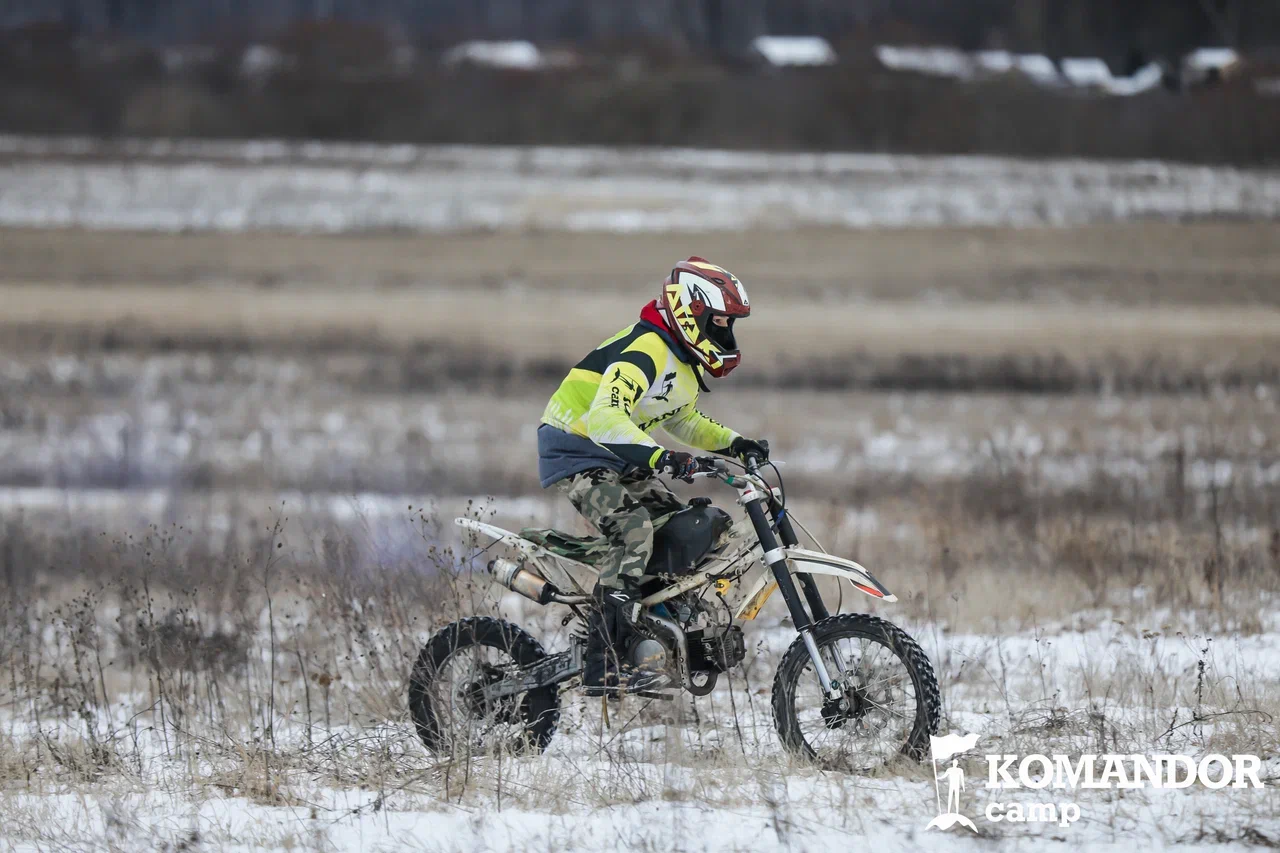 Komandor Camp. Зимний мото лагерь – спортивный лагерь, Калужская обл., Таруса. Путевки в детский лагерь на 2026 год, фото программы 7