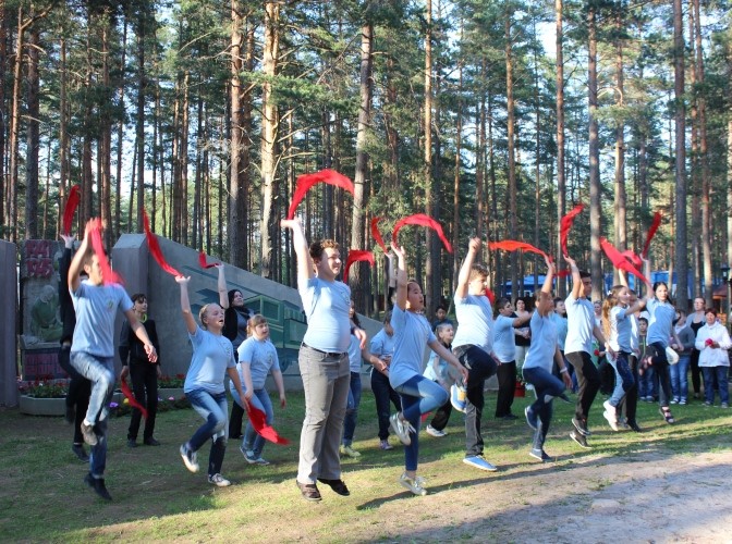«Зеленый огонек» – Оздоровительный лагерь в Луге, Ленинградская область, фото 1