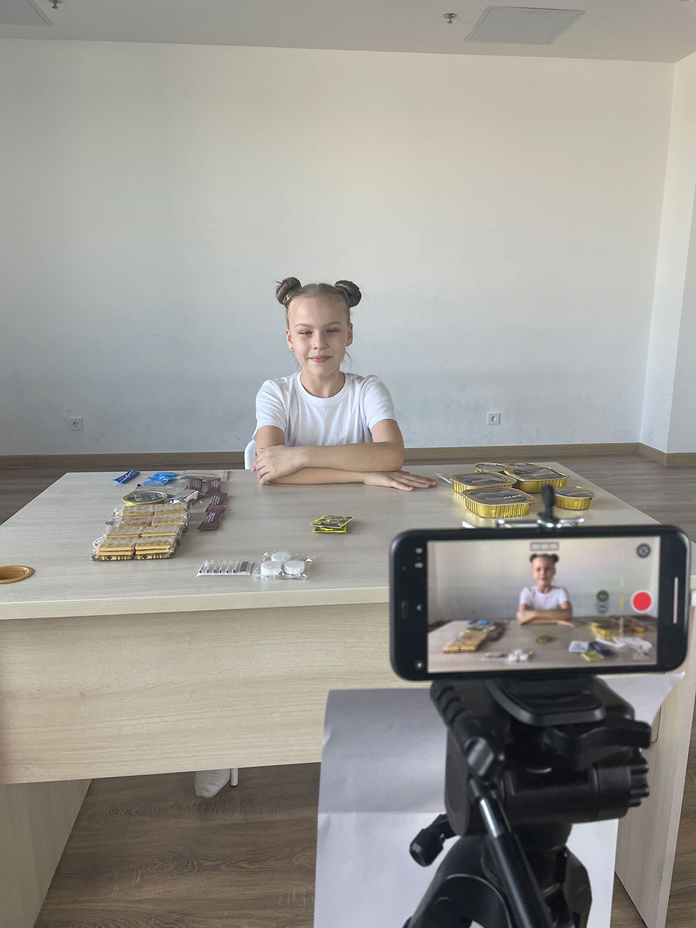 Творческая лаборатория: Кино. Театр. Блогинг в Rybakov Playschool – детская программа, Москва, 3 филиала. Путевки на детские программы на 2026 год, фото 6