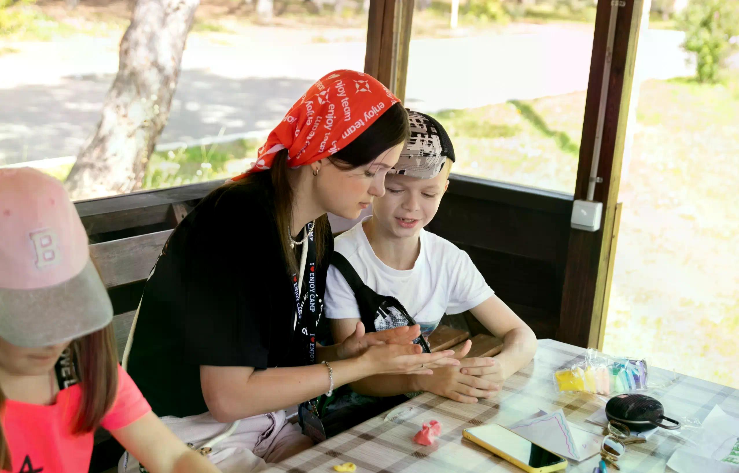 Enjoy Camp Art. Головинка – творческий лагерь, Калужская обл., Жуковский р-н. Путевки в детский лагерь на 2026 год, фото программы 1