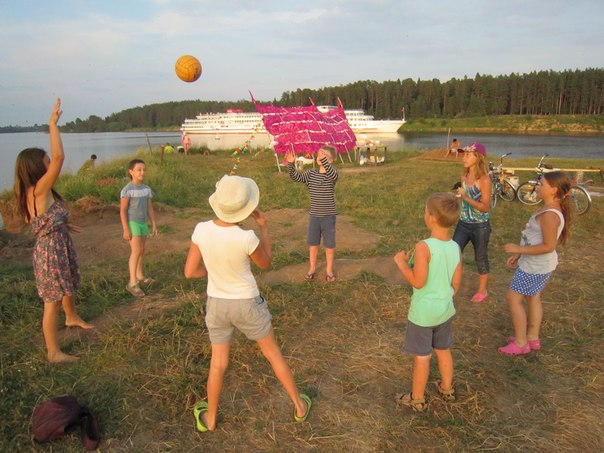 Программа На Волгу к лошадкам! – семейный лагерь, Тверская обл., Кимрский р-н. Путевки в детский лагерь на 2026 год, фото программы 4