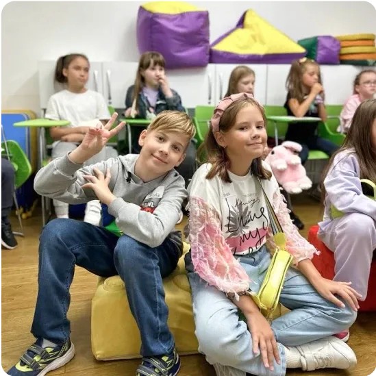 Клуб английского языка UFirst – детская программа, Москва, 10 локаций. Путевки на детские программы на 2026 год, фото 11