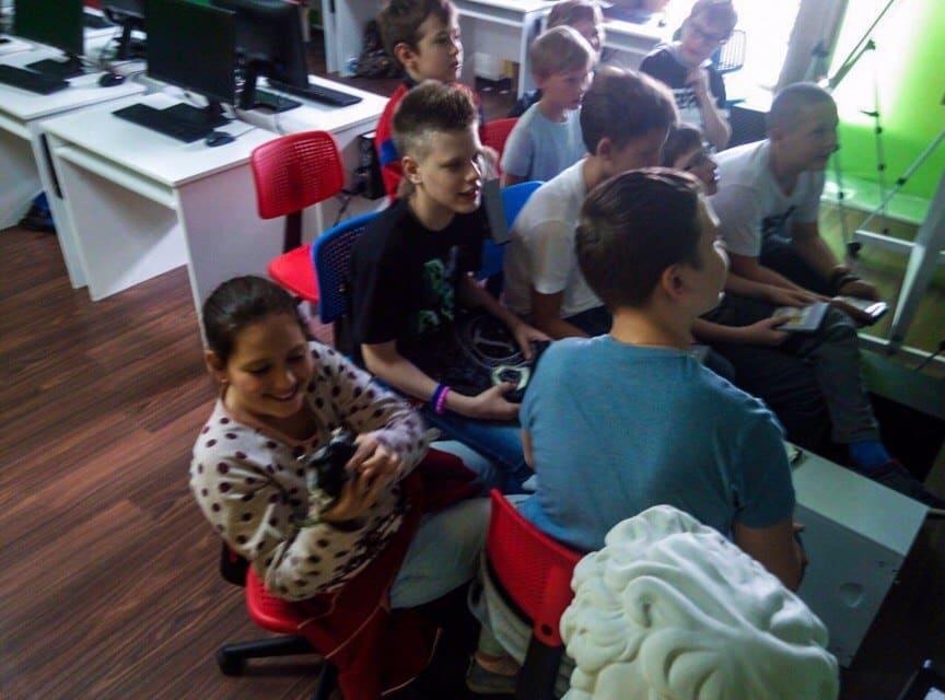 «Компьютерная Академия ТОР» – путевки в летний детский компьютерный лагерь 2023, Санкт-Петербург, 5 локаций – 2.
