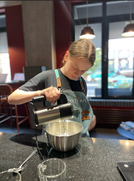 Городской кулинарный лагерь для детей – детская программа, Санкт-Петербург, м. Чкаловская. Путевки на детские программы на 2026 год, фото программы 1