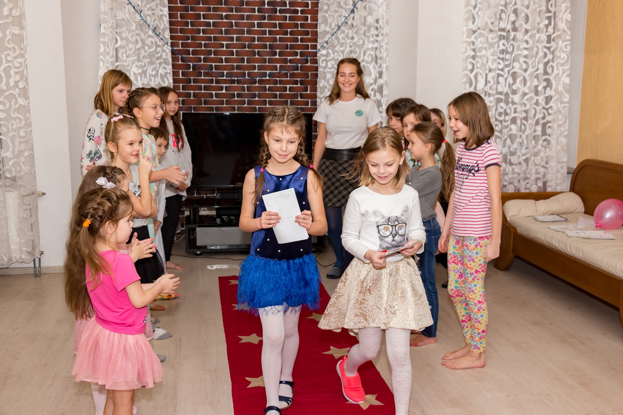 «Little Stars» – Творческий лагерь для девочек в Санкт-Петербурге, фото программы 1