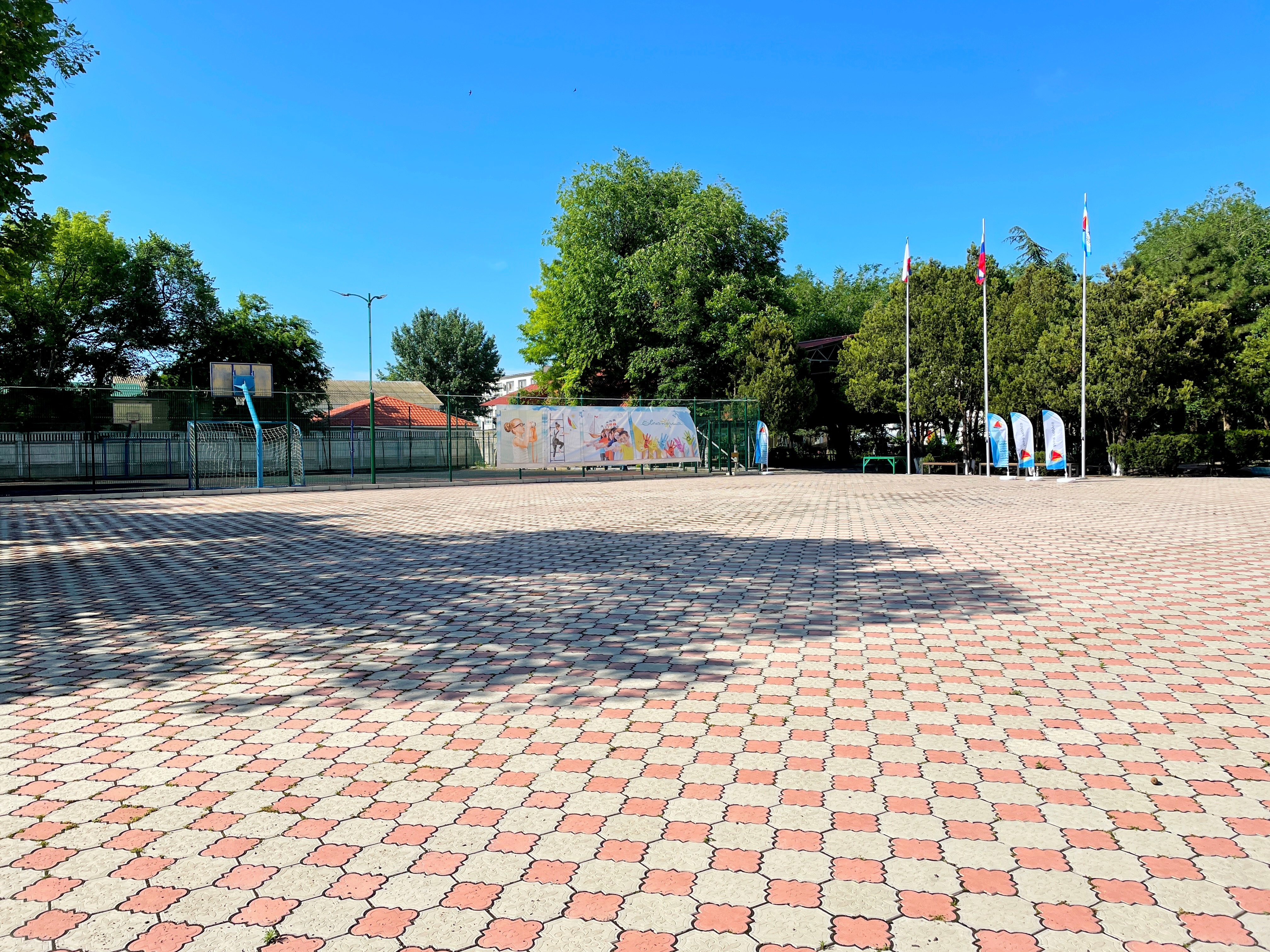 «ВДЦ “Алые Паруса”» – оздоровительный лагерь, Крым, Евпатория. Путевки в детский лагерь на 2023 год, фото размещения 2