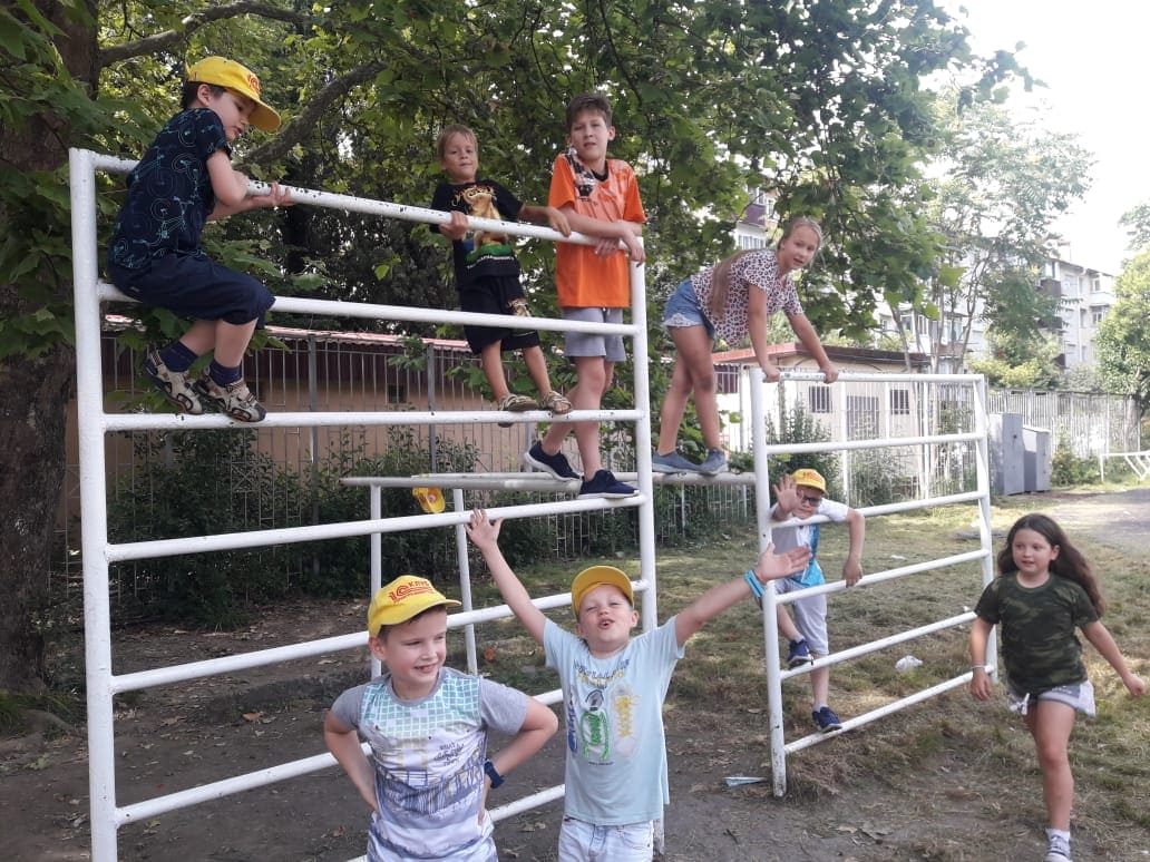 «Альфа-Гений» – городской лагерь, Сочи. Путевки в детский лагерь на 2023 год, фото 2