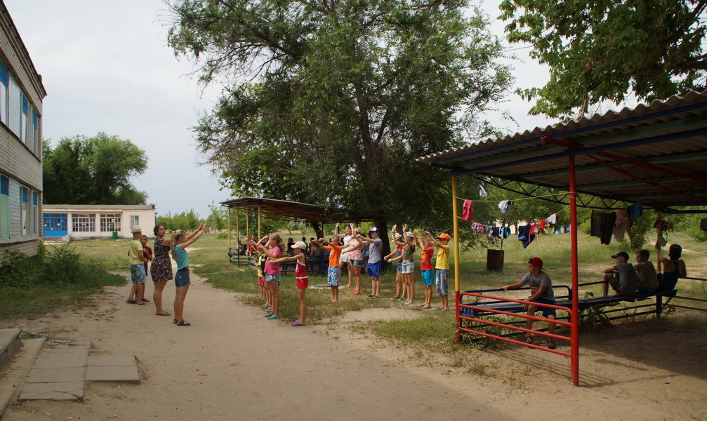 Страна Чудес в ДОЛ им. Гули Королевой – языковой лагерь, Волгоградская область, Городищенский район. Путевки в детский лагерь на 2026 год, фото программы 2