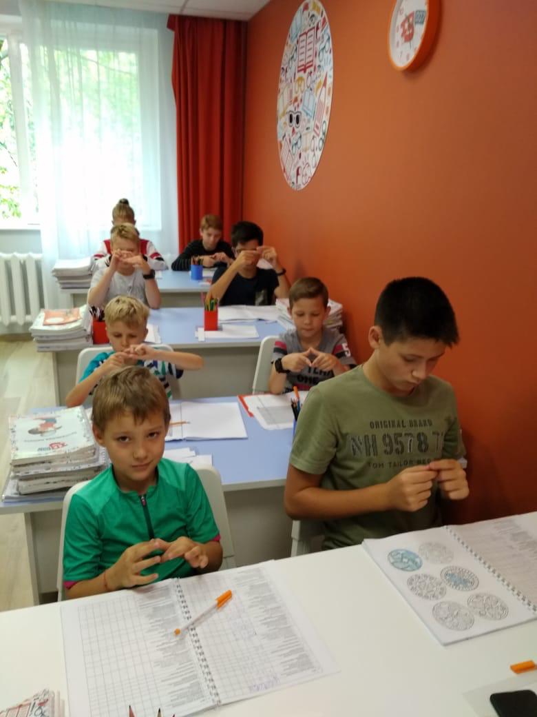 «Летняя школа от IQ007» – городской лагерь, Москва, м. Ясенево. Путевки в детский лагерь на 2023 год, фото размещения 3