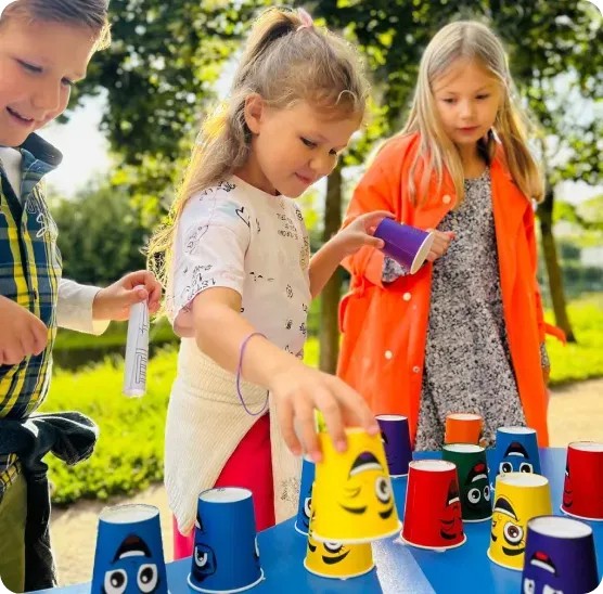 Клуб английского языка UFirst – детская программа, Москва, 10 локаций. Путевки на детские программы на 2026 год, фото 5