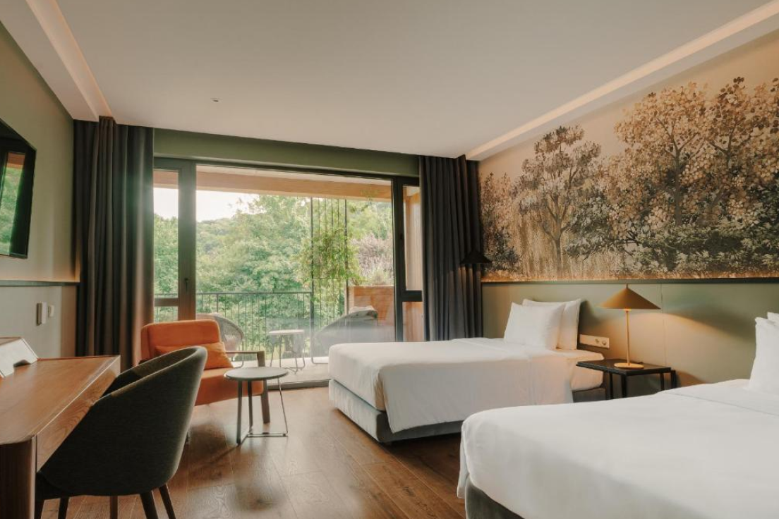 «Оксфорд Кэмп Грузия», Грузия, Тбилиси – 7.