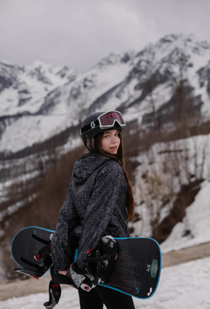 Народная Школа People School Горнолыжная смена, Красная Поляна – детская программа, Краснодарский край, Сочи. Путевки на детские программы на 2026 год, фото программы 3