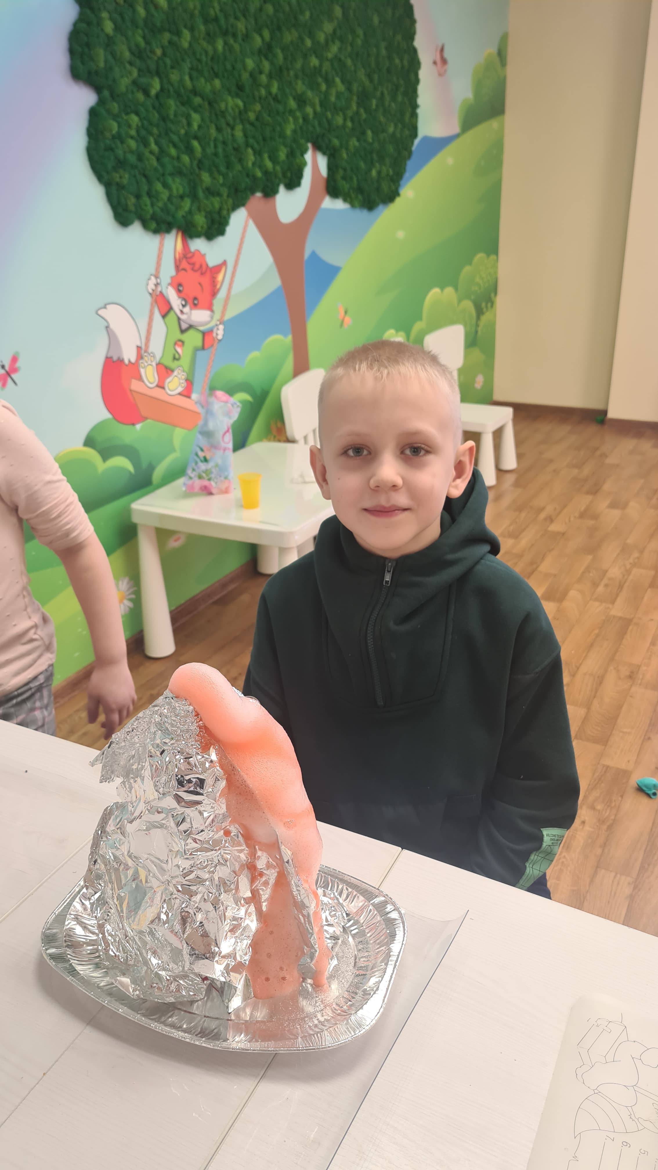 Английский хобби-клуб Городские каникулы  – детская программа, Томск. Путевки на детские программы на 2026-2027 год, фото программы 10