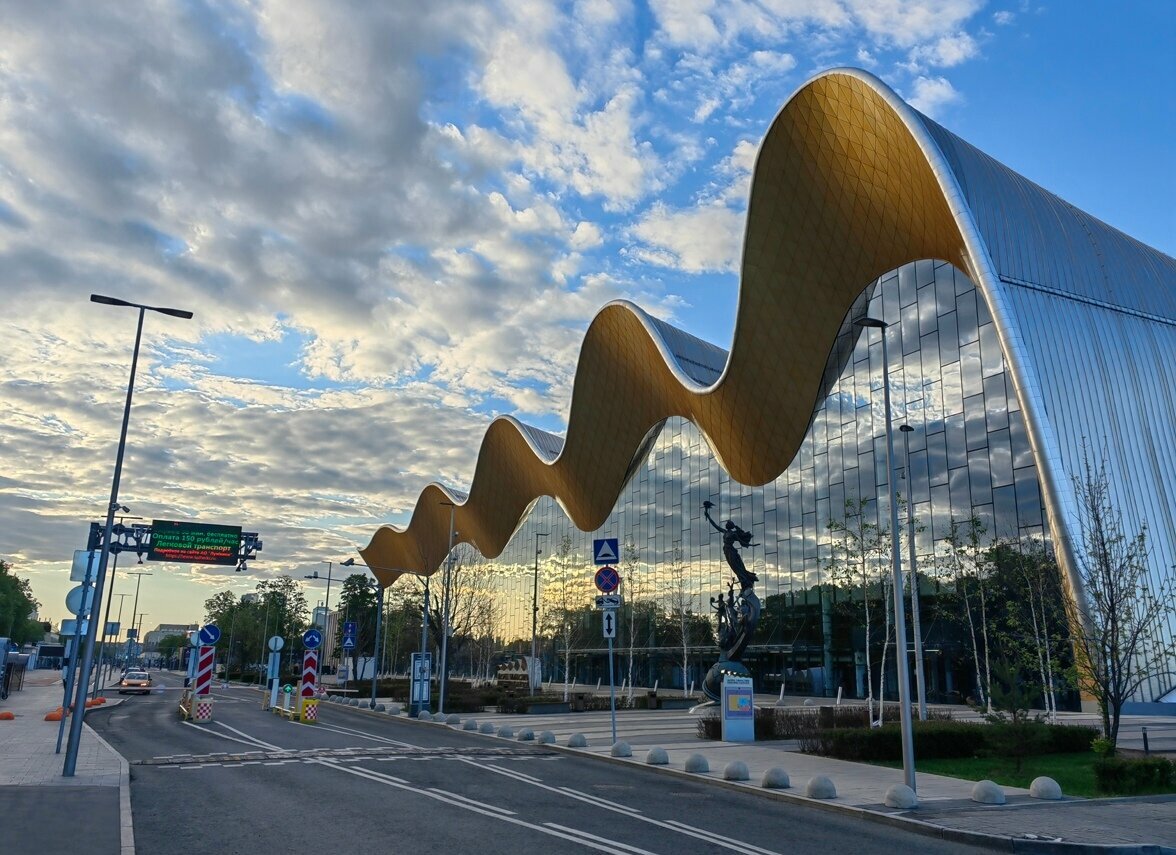 Серфинг-каникулы с MULTIRIDERS – детская программа, Москва, м. Лужники. Путевки на детские программы на 2026 год, фото размещения 1