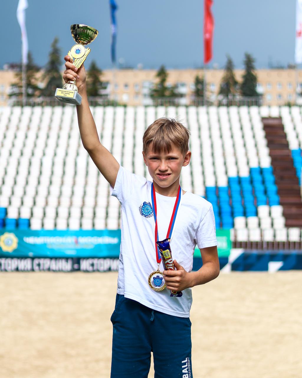 Городской футбольный интенсив ДФК Триумф – городской лагерь, Москва, м. Водный стадион. Путевки в детский лагерь на 2026 год, фото 13