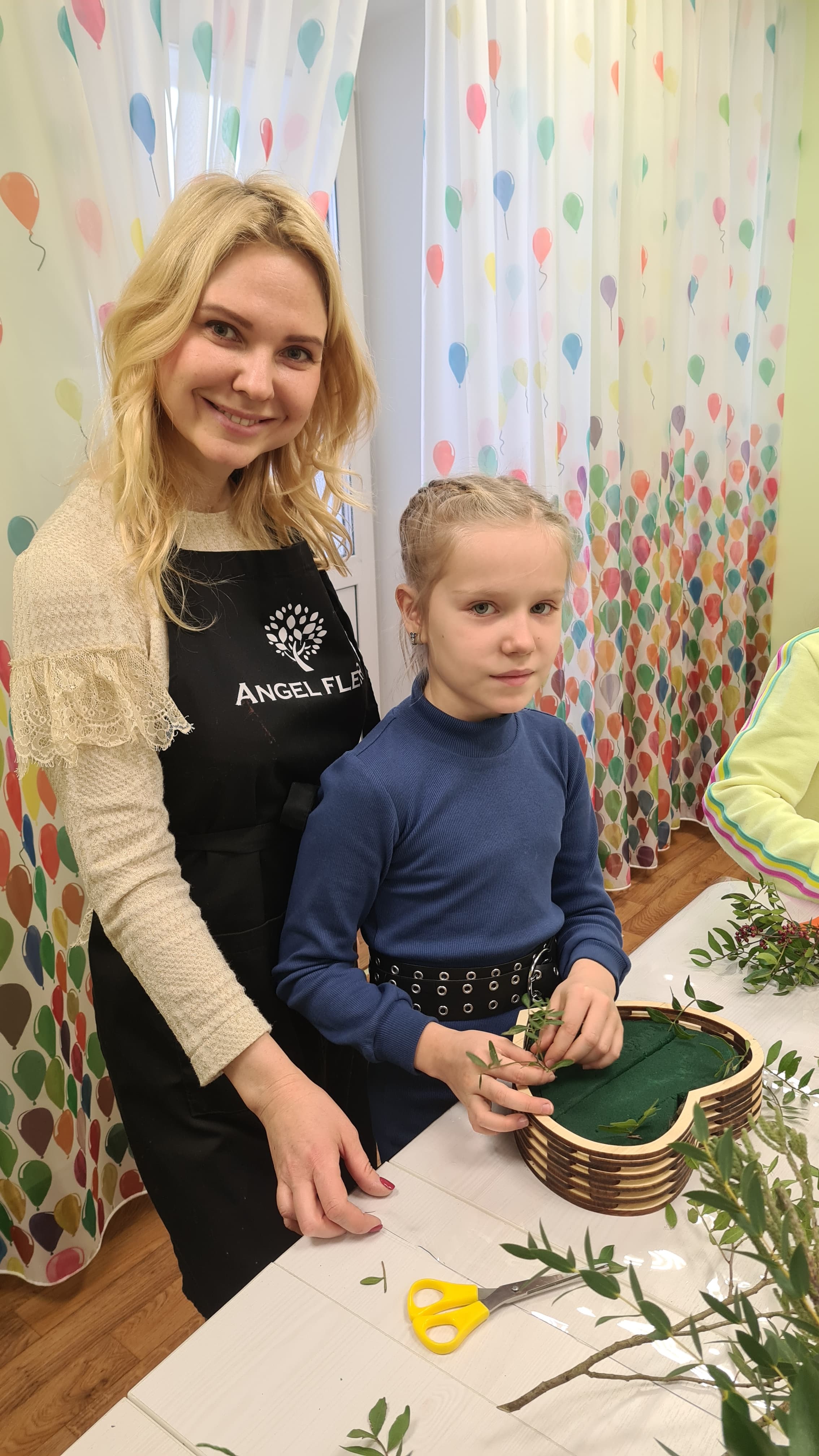 Английский хобби-клуб Городские каникулы  – детская программа, Томск. Путевки на детские программы на 2026-2027 год, фото программы 8