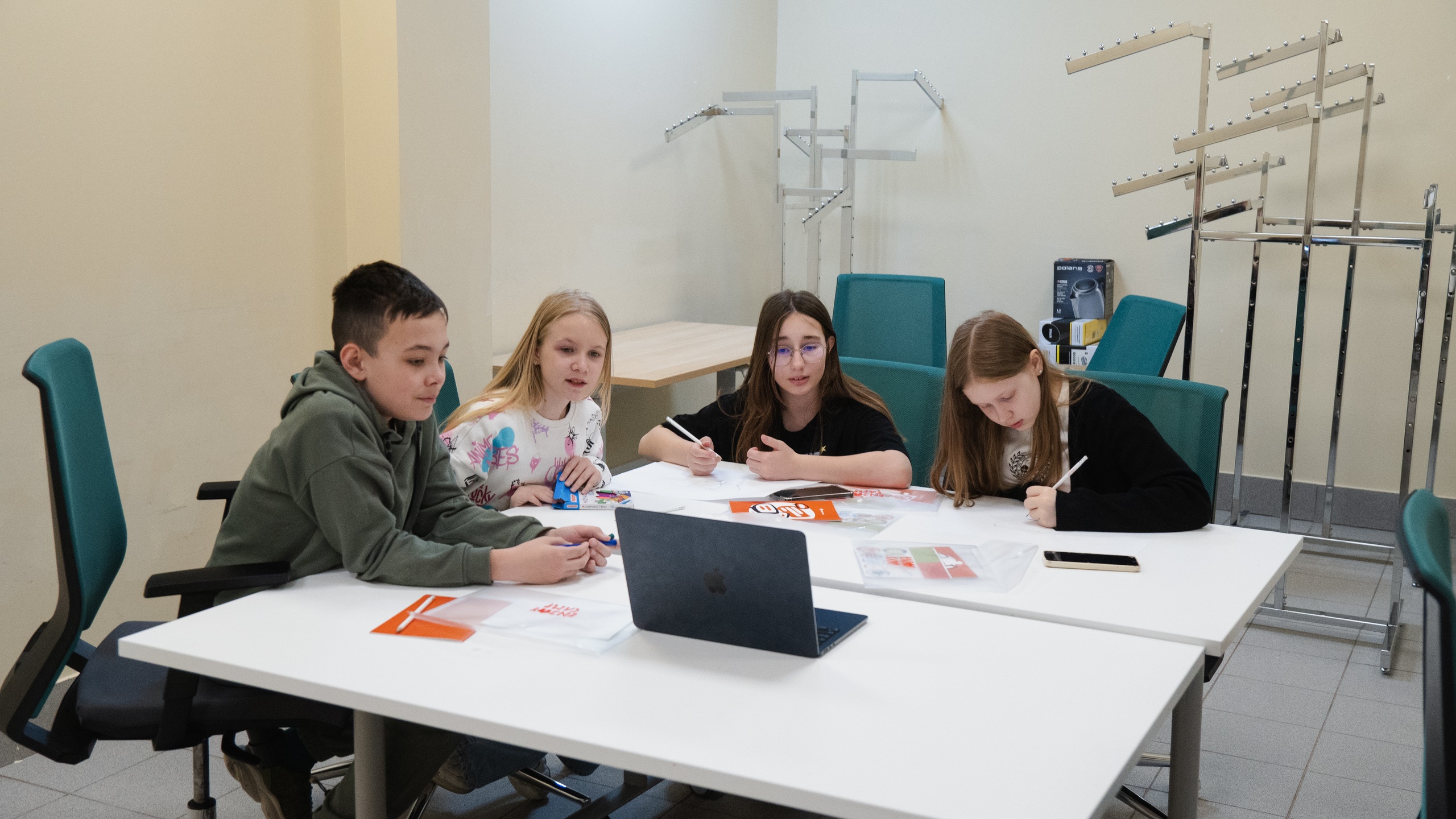 Enjoy Camp. English Жаворонки – языковой лагерь, Московская обл., Одинцово. Путевки в детский лагерь на 2026 год, фото обучения 2