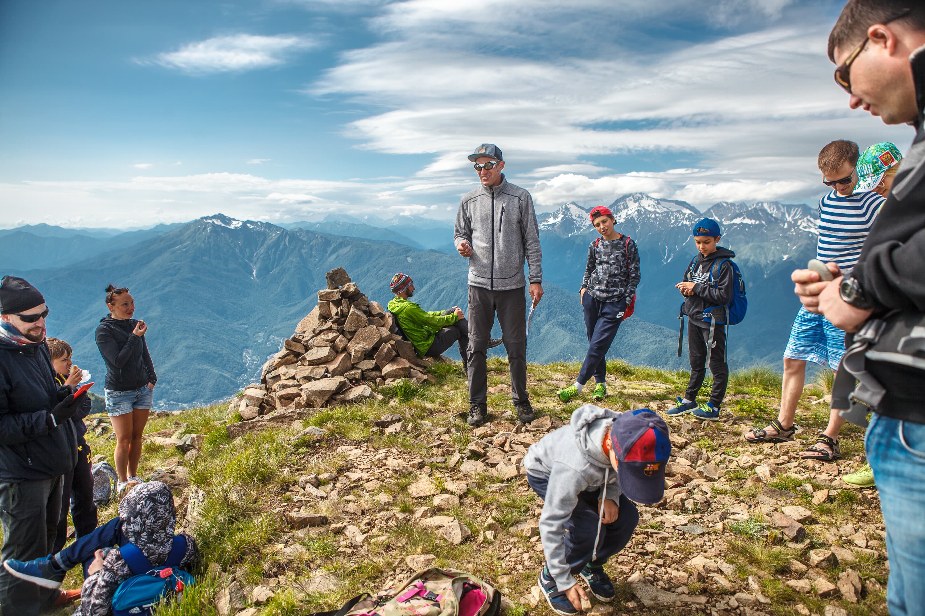 TIROL CLUB – туристический лагерь, Краснодарский край, Сочи (Красная Поляна). Путевки в детский лагерь на 2026-2027 год, фото программы 1