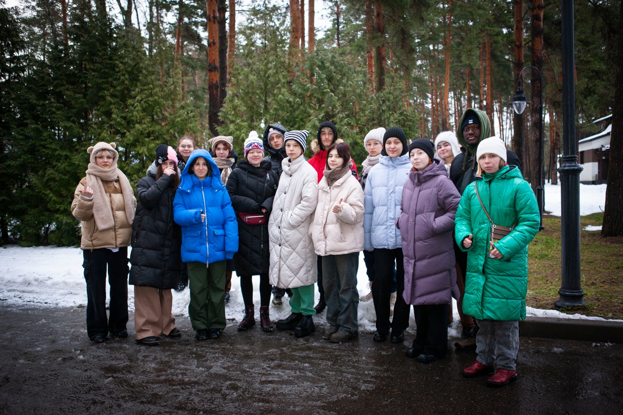 Enjoy Camp. English Ёлочки – языковой лагерь, Московская обл., Домодедово. Путевки в детский лагерь на 2026 год, фото программы 3