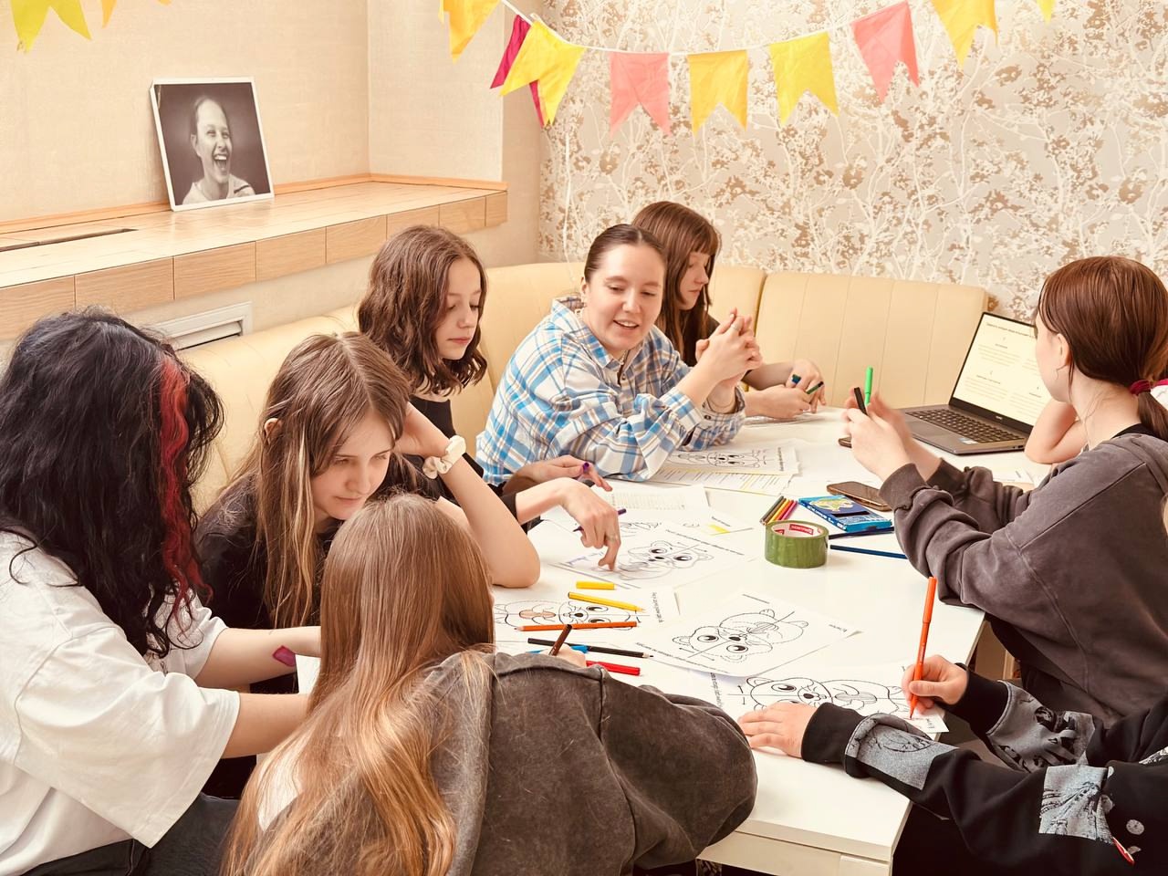 Logo Polis. Одинцово – языковой лагерь, Московская область, Одинцовский район. Путевки в детский лагерь на 2026 год, фото 5