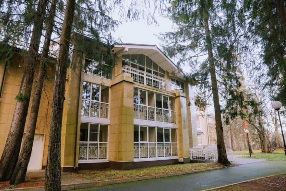 12К. Психологический тренинговый лагерь – профориентационный лагерь, Ленинградская обл., Выборгский р-н. Путевки в детский лагерь на 2026 год, фото размещения 2