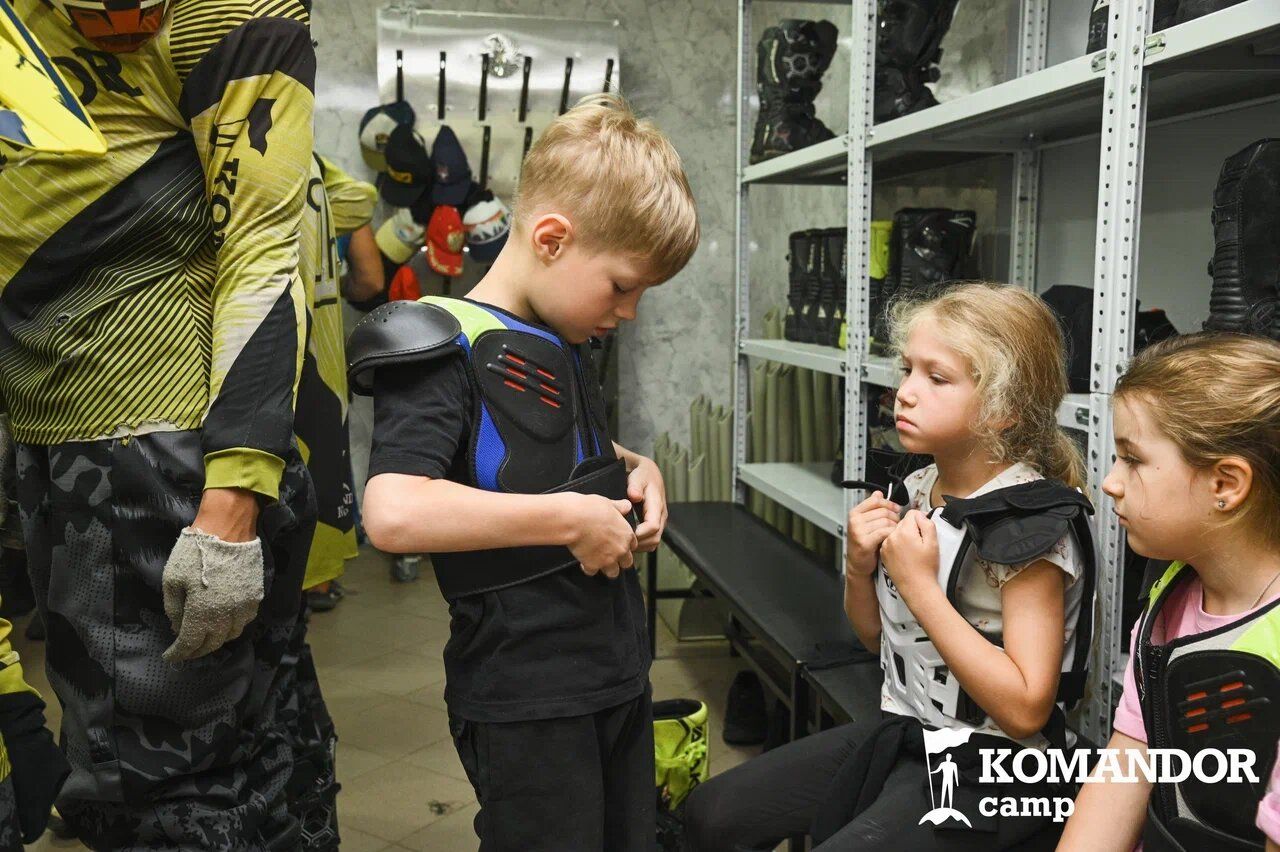 Komandor Сamp. Komandor Kids – спортивный лагерь, Калужская обл., Тарусский р-н. Путевки в детский лагерь на 2026-2027 год, фото обучения 1