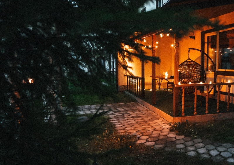 Подростково-детский творческий центр и лагерь Киноки. ДОЛ Хвойный – творческий лагерь, Ленинградская обл., Зеленогорск. Путевки в детский лагерь на 2026 год, фото размещения 1